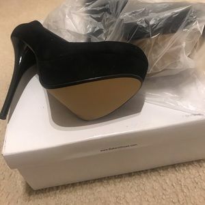 Bakers Shoes - Brand new never worn 6.5 4 inch black heels Bakers Shoes - Brand new never worn 6.5 4 inch black heels